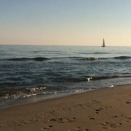 Heliopolis Cap D'agde Village Naturiste *